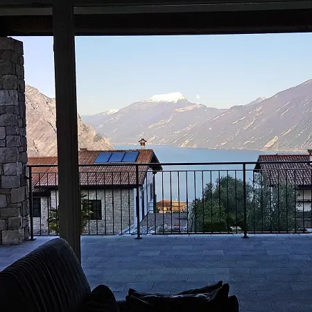 Sogno Sul By Gardadomusmea Tremosine